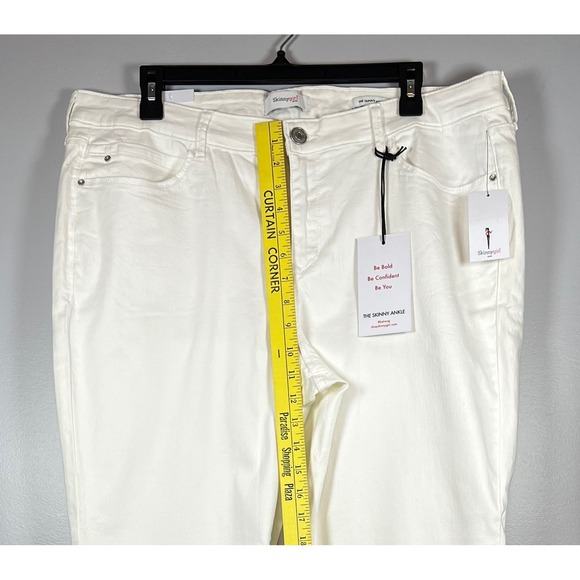 NWT Skinny Girl Skinny Ankle Mid Rise Jeans, White, Plus Size 18W - Picture 3 of 10